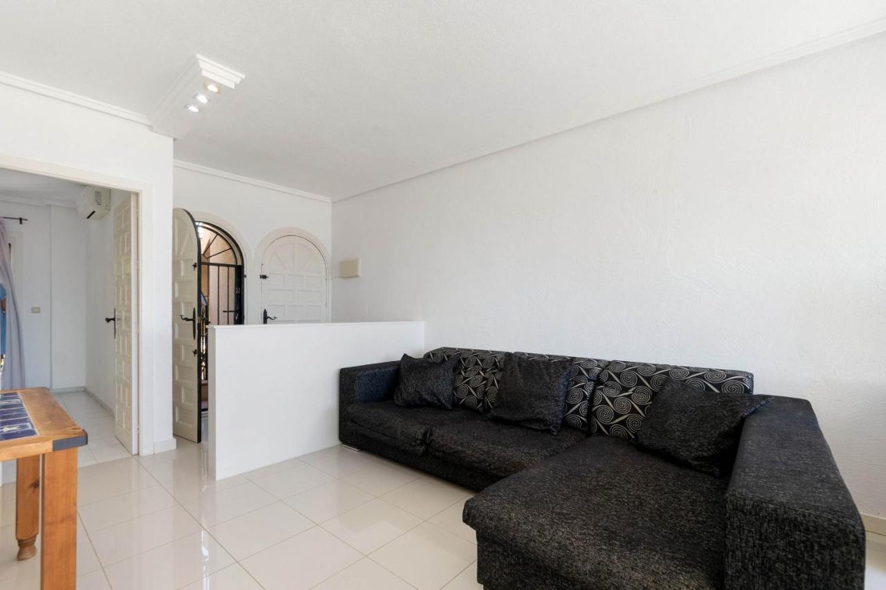 He Torre Del Moro Leilighet Torrevieja Eksteriør bilde